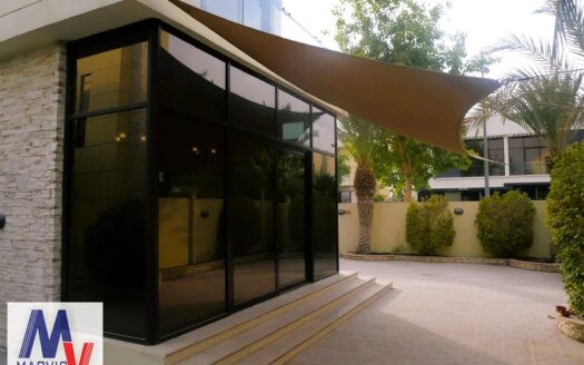 Prime Location/Corner Unit/Vacant