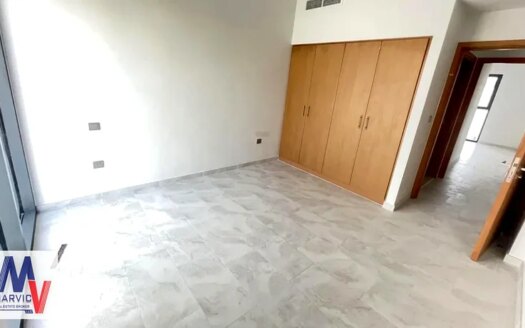 Brand New/Spacious Layout/Vacant