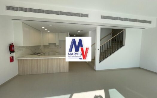 Corner Unit/Single Row/Park View