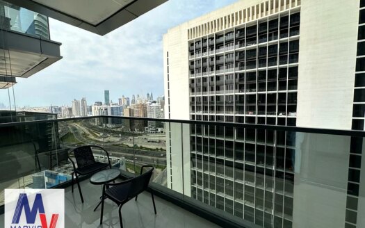 High Floor/Downtown View/Vacant
