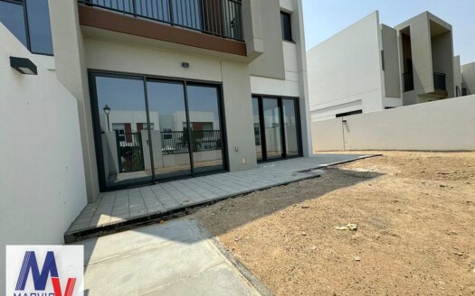 Single Row |  Vastu | Vacant