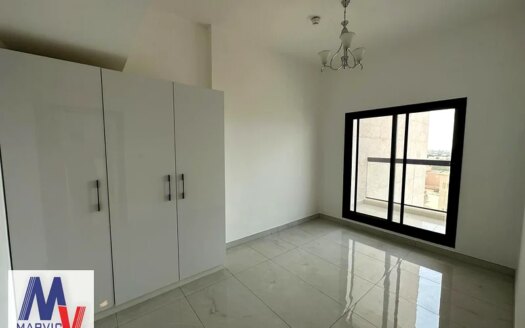 Prime location/Easy Access/Vacant