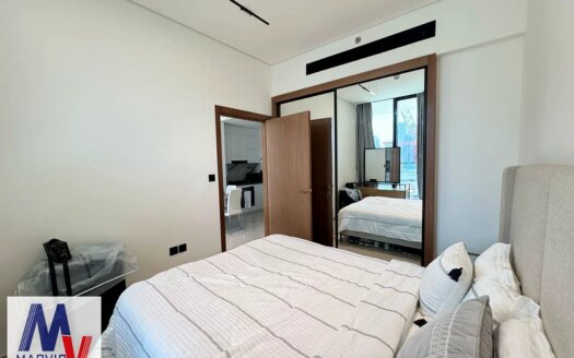 Canal View/Vacant/Smart Home