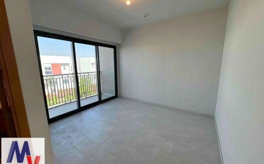 Single Row |  Vastu | Vacant