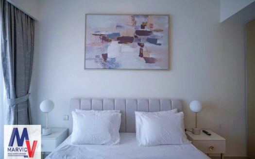 High Floor/Vacant/Multiple Options