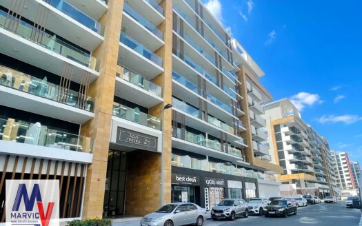 Large Layout | Retails shop/Vacant