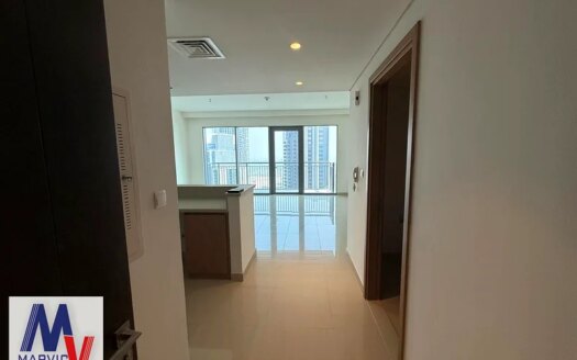 Spacious 3BR | Prime Location | Creek View