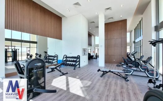 Downtown Views/Spacious Layout/Rented till Nov