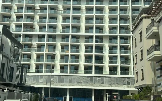 Prime Location | Huge Layout | Modern