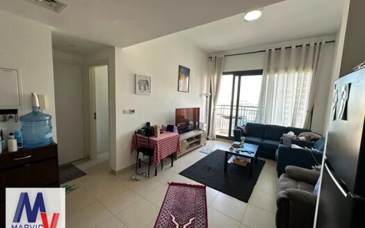 Prime Location/Mid Floor/Tenanted